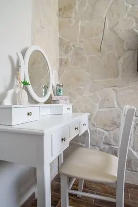 Family Süit, Havuz Kenarı