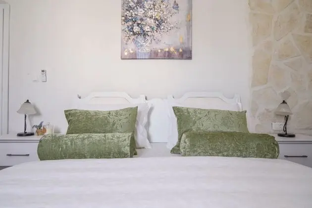 Family Süit, Havuz Kenarı