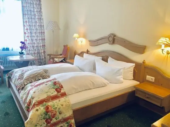 Comfort Tek Büyük Yataklı Oda, Üzüm Asması Manzaralı