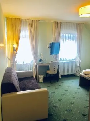 Comfort Tek Büyük Yataklı Oda, Üzüm Asması Manzaralı