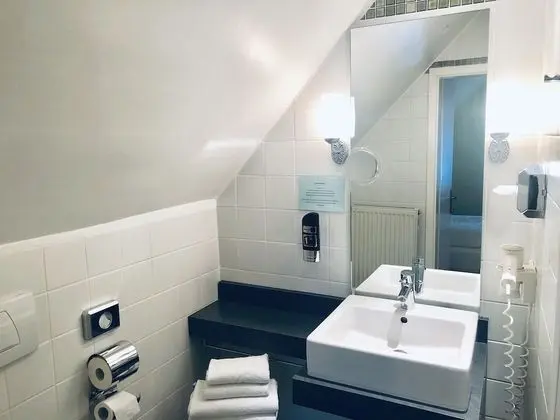 Comfort Tek Büyük Yataklı Oda, Üzüm Asması Manzaralı