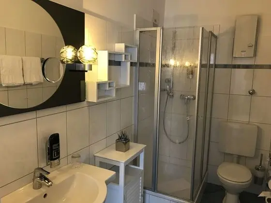 Comfort Tek Büyük Yataklı Oda, Nehir Manzaralı
