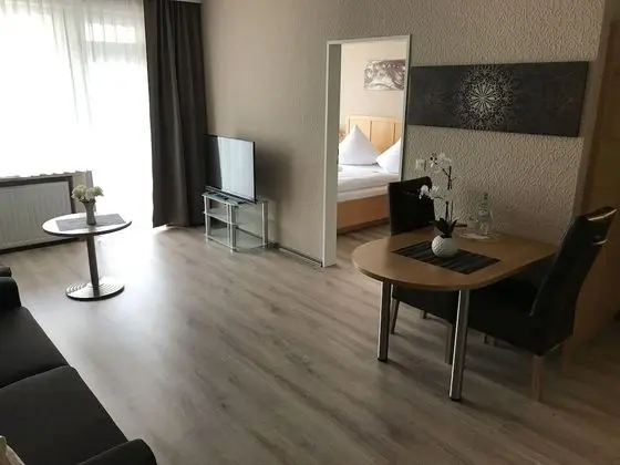 Süit, Nehir Manzaralı
