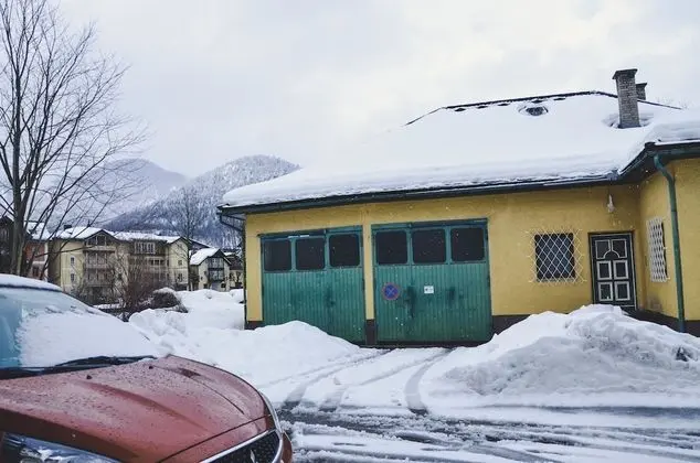 Economy Apart Daire, Avlu Manzaralı