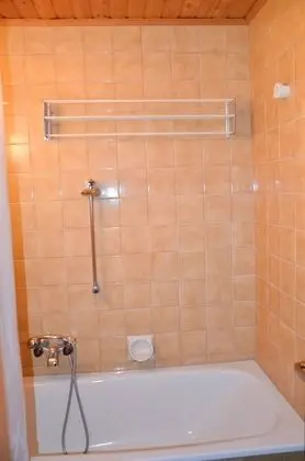 Economy Apart Daire, Avlu Manzaralı