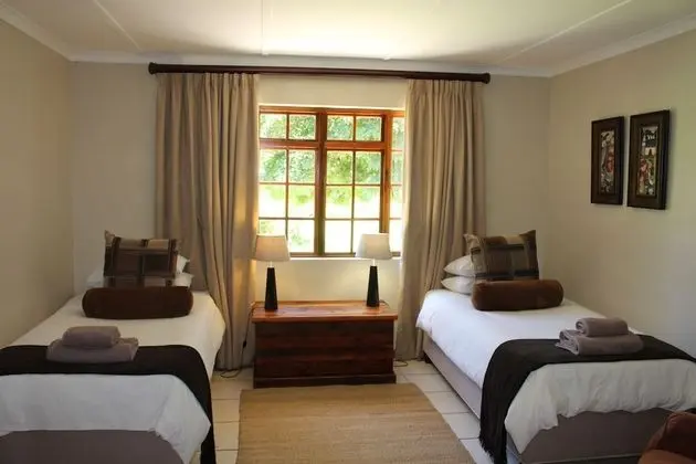LUXURY ROOM 01 (IN MAIN HOUSE)