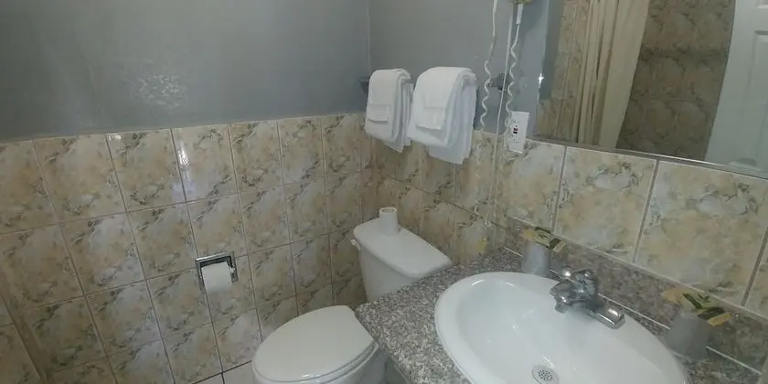 Basic Oda, 1 En Büyük (King) Boy Yatak