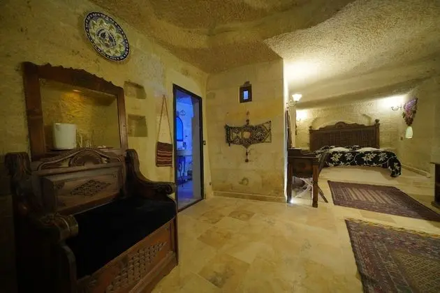 Deluxe Üç Kişilik Oda