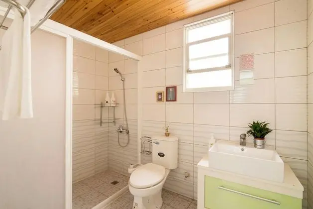 Elite Dört Kişilik Oda, 2 Çift Kişilik Yatak, Ortak Banyo