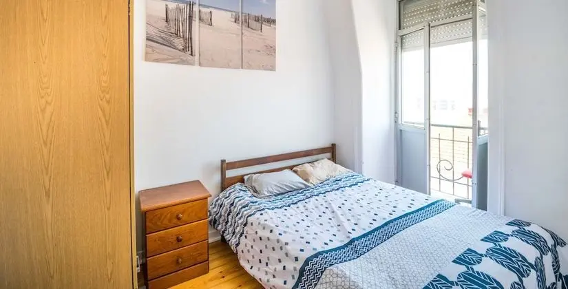 Economy Tek Büyük Yataklı Oda, 1 Çift Kişilik Yatak, Balkon, Nehir Manzaralı