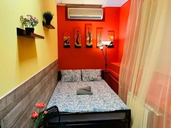 Tek Büyük Yataklı Oda, Ortak Banyo