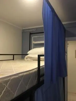 Ortak Ranzalı Oda, Sadece erkekler için, Ortak Banyo