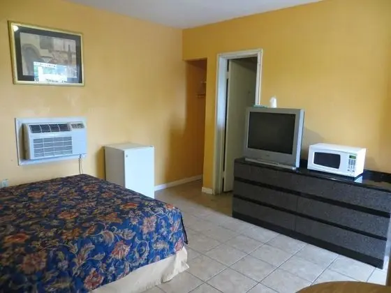 Standard Oda, 1 Büyük (Queen) Boy Yatak, Sigara İçilmez