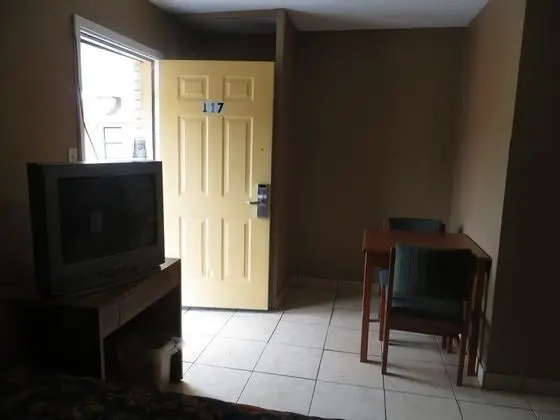 Tek Büyük veya İki Ayrı Yataklı Oda, 2 Büyük (Queen) Boy Yatak, Sigara İçilmez