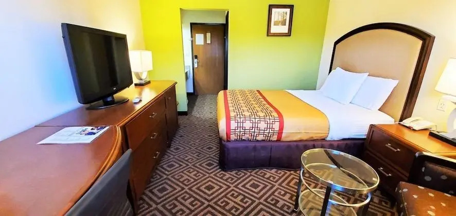 Oda, 1 Büyük (Queen) Boy Yatak, Sigara İçilmez