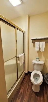 Oda, 1 Büyük (Queen) Boy Yatak, Sigara İçilmez