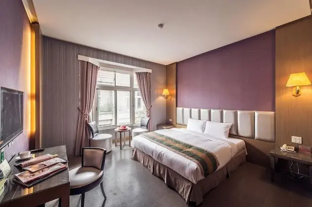 Deluxe Tek Büyük Yataklı Oda