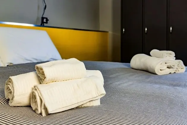 City Tek Büyük veya İki Ayrı Yataklı Oda