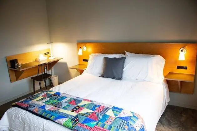 Standard Oda, 1 Büyük (Queen) Boy Yatak, Sigara İçilmez