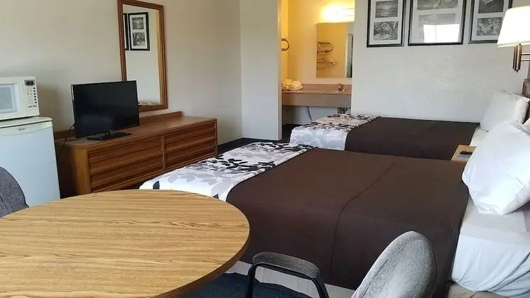 Tek Büyük Yataklı Oda, 2 Çift Kişilik Yatak, Sigara İçilmez