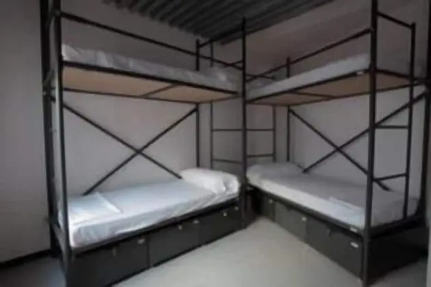 Ortak Ranzalı Oda, Karma Ranzalı Oda, Ortak Banyo (1 bed in a 4-Bed Dormitory Room)