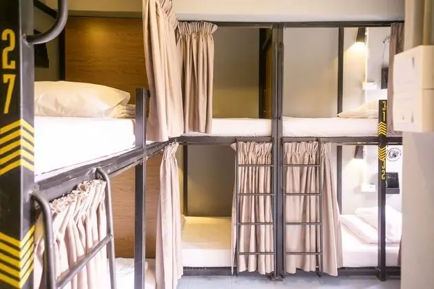 Bunk bed in 6-Bed mixed dormitory room