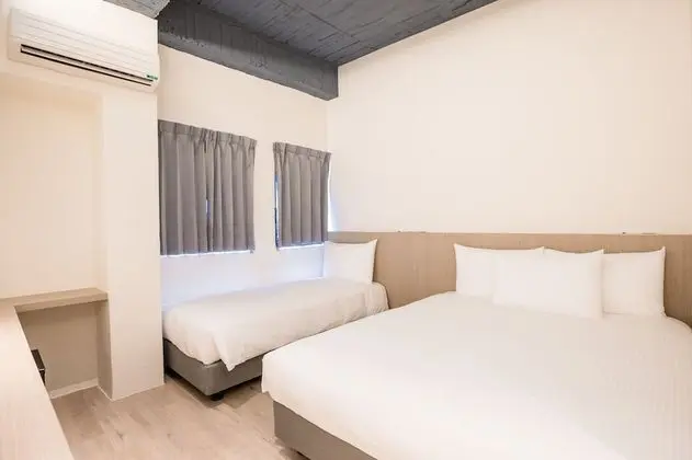 Basic Üç Kişilik Oda