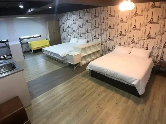 Standard Dört Kişilik Oda (4)