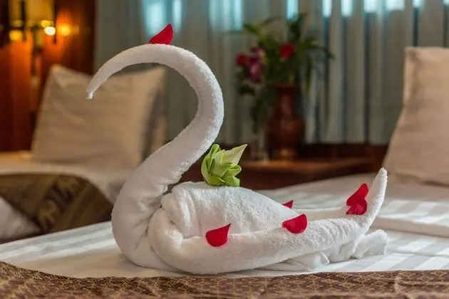 Deluxe Double with City View Free Airport Pickup & 60 minutes full body massage