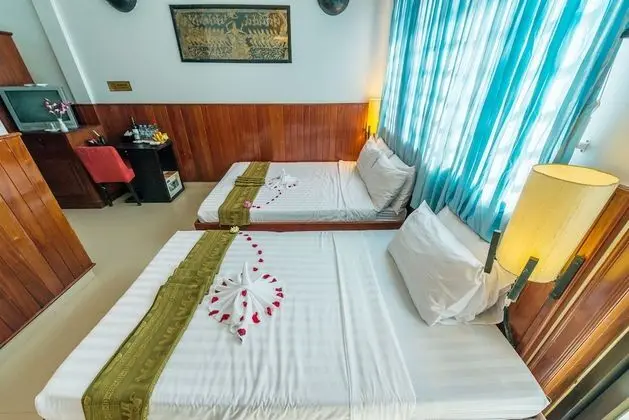 Deluxe Twin with City View Free Airport Pickup & 60 minutes full body massage