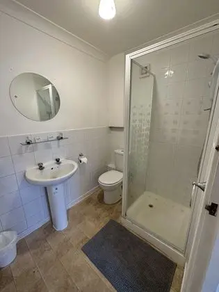 Deluxe Tek Büyük Yataklı Oda, Banyolu/Duşlu