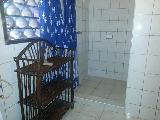 Tek Büyük Yataklı Oda, 1 Çift Kişilik Yatak