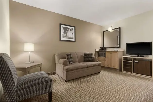 Süit, 2 Çift Kişilik Yatak, Sigara İçilmez (One-Bedroom Suite)