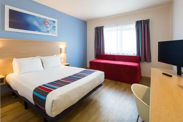 Üç Kişilik Oda (Minimum 3 people occupancy)