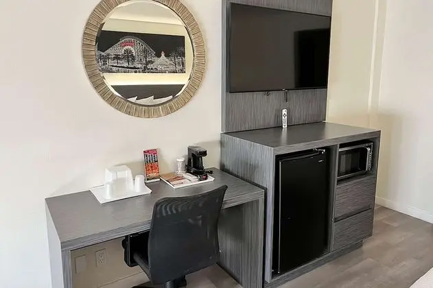 Oda, 1 En Büyük (King) Boy Yatak, Sigara İçilmez
