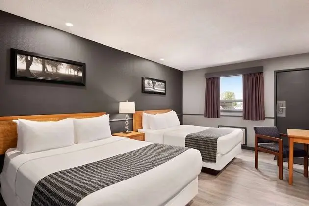 Süit, 2 Büyük (Queen) Boy Yatak, Sigara İçilmez (Two Bedroom)