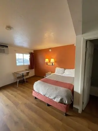 Oda, 1 Çift Kişilik Yatak, Engellilere Uygun, Sigara İçilmez (Hearing, Tub w/Grab bars)