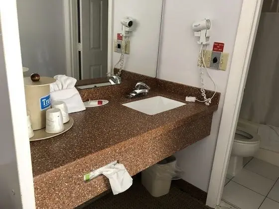 Standard Oda, 1 En Büyük (King) Boy Yatak