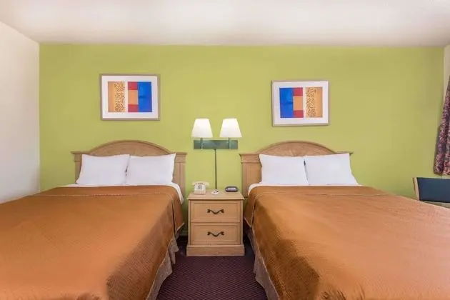 Tek Büyük Yataklı Oda, 2 Çift Kişilik Yatak, Sigara İçilebilir