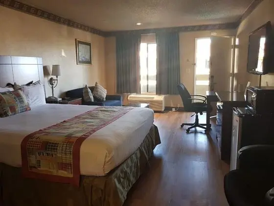 Oda, 1 En Büyük (King) Boy Yatak, Sigara İçilmez