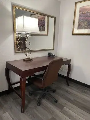 Oda, 1 En Büyük (King) Boy Yatak, Sigara İçilmez