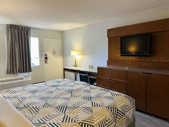 Standard Oda, 1 En Büyük (King) Boy Yatak, Sigara İçilebilir