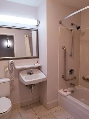Oda, 1 En Büyük (King) Boy Yatak, Engellilere Uygun, Sigara İçilmez (Mobility Room)