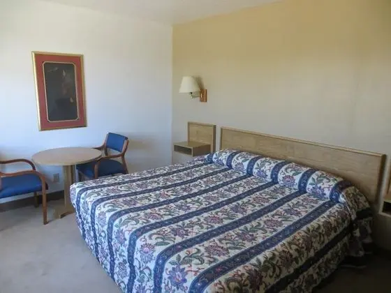 Oda, 1 En Büyük (King) Boy Yatak, Sigara İçilebilir