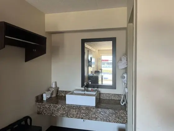 Oda, 2 Çift Kişilik Yatak, Sigara İçilmez
