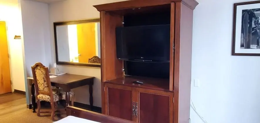 Standard Oda, 2 Büyük (Queen) Boy Yatak, Sigara İçilmez