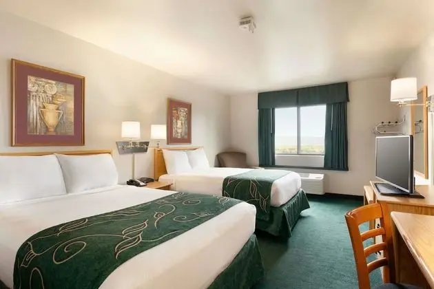 Oda, 1 Çift Kişilik Yatak, Engellilere Uygun, Sigara İçilmez