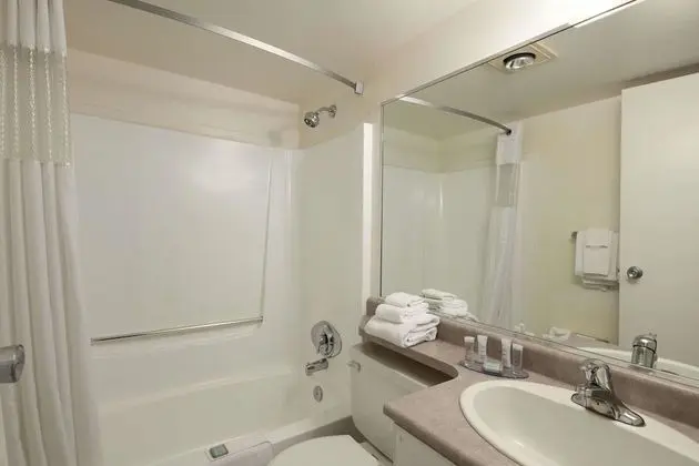 Standard Oda, 2 Çift Kişilik Yatak, Sigara İçilmez, Balkon