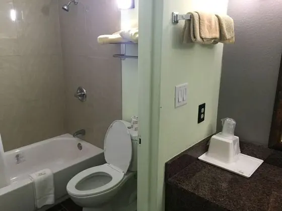 Oda, 1 En Büyük (King) Boy Yatak, Sigara İçilmez