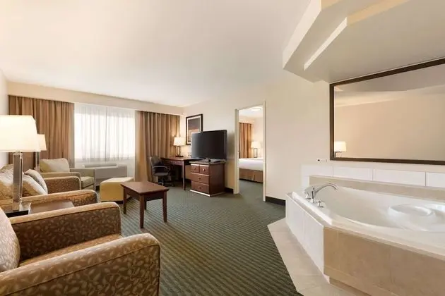 Süit, 1 En Büyük (King) Boy Yatak, Sigara İçilmez (One-Bedroom)